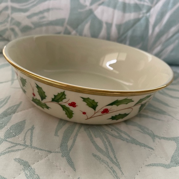 Lenox Holiday Set (NWT/NWOT - orig boxes "NOT" included) --- Retail value $600+ - Picture 12 of 15